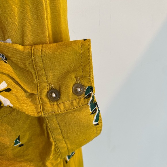 Anthropologie Mustard Yellow Bow Print Button Top - Picture 4 of 9